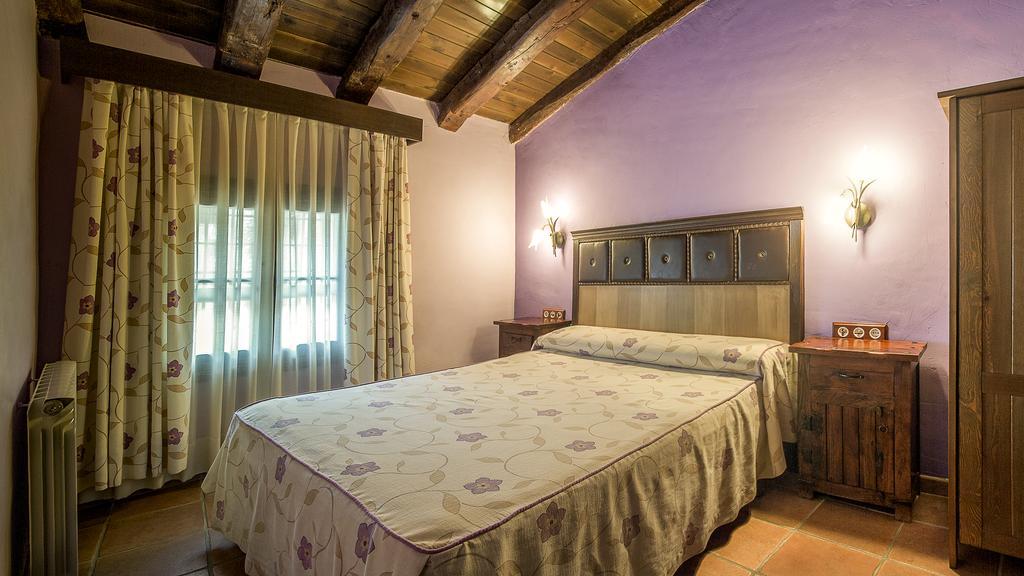 Apartamentos Los Aljezares เคเดอัลบาร์ราซิน ภายนอก รูปภาพ