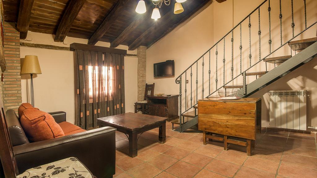 Apartamentos Los Aljezares เคเดอัลบาร์ราซิน ภายนอก รูปภาพ