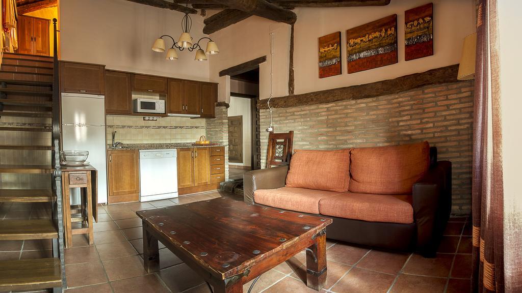 Apartamentos Los Aljezares เคเดอัลบาร์ราซิน ภายนอก รูปภาพ