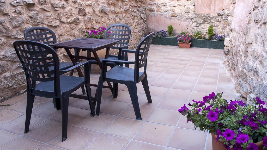 Apartamentos Los Aljezares เคเดอัลบาร์ราซิน ภายนอก รูปภาพ